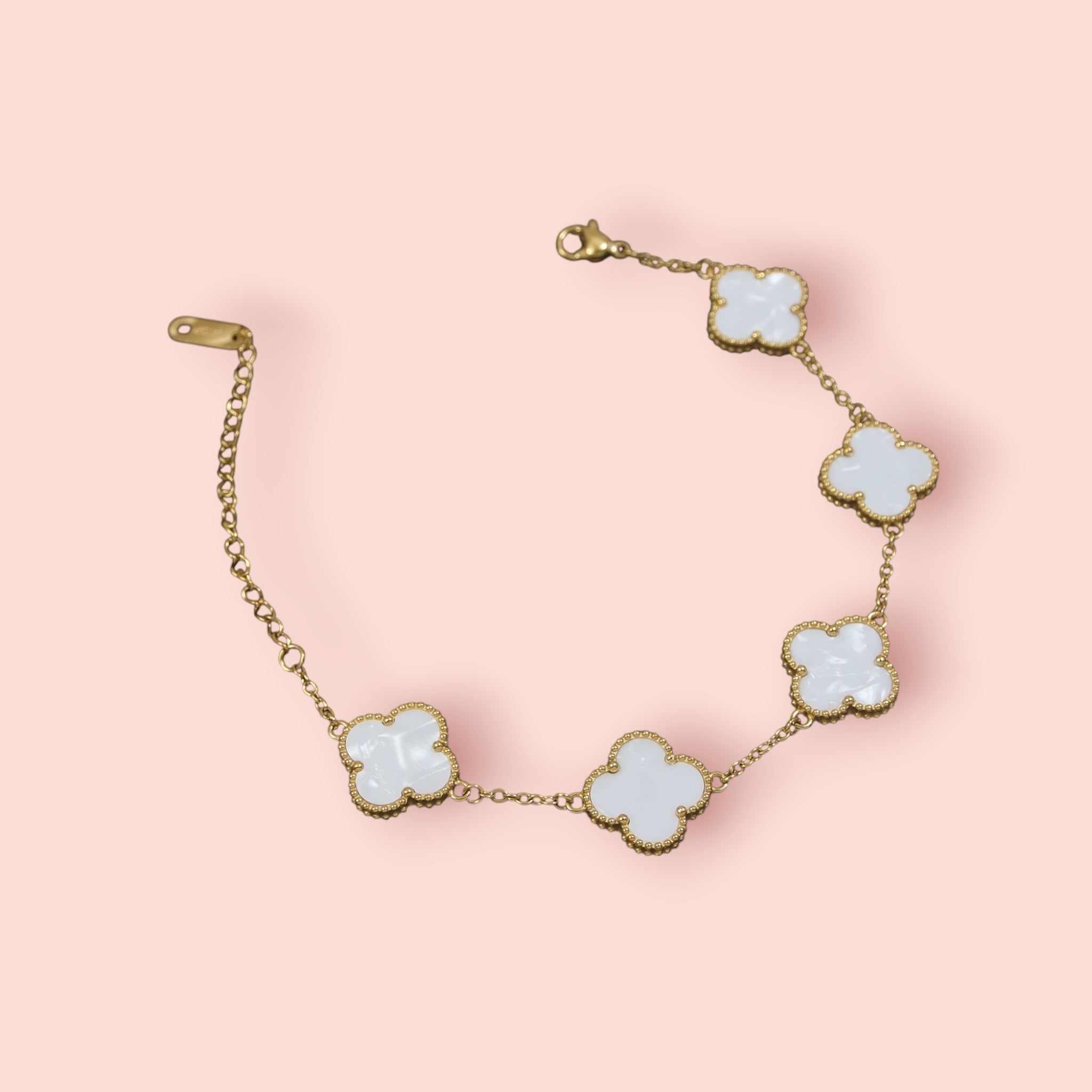 Clover Bangle Bracelet (White)