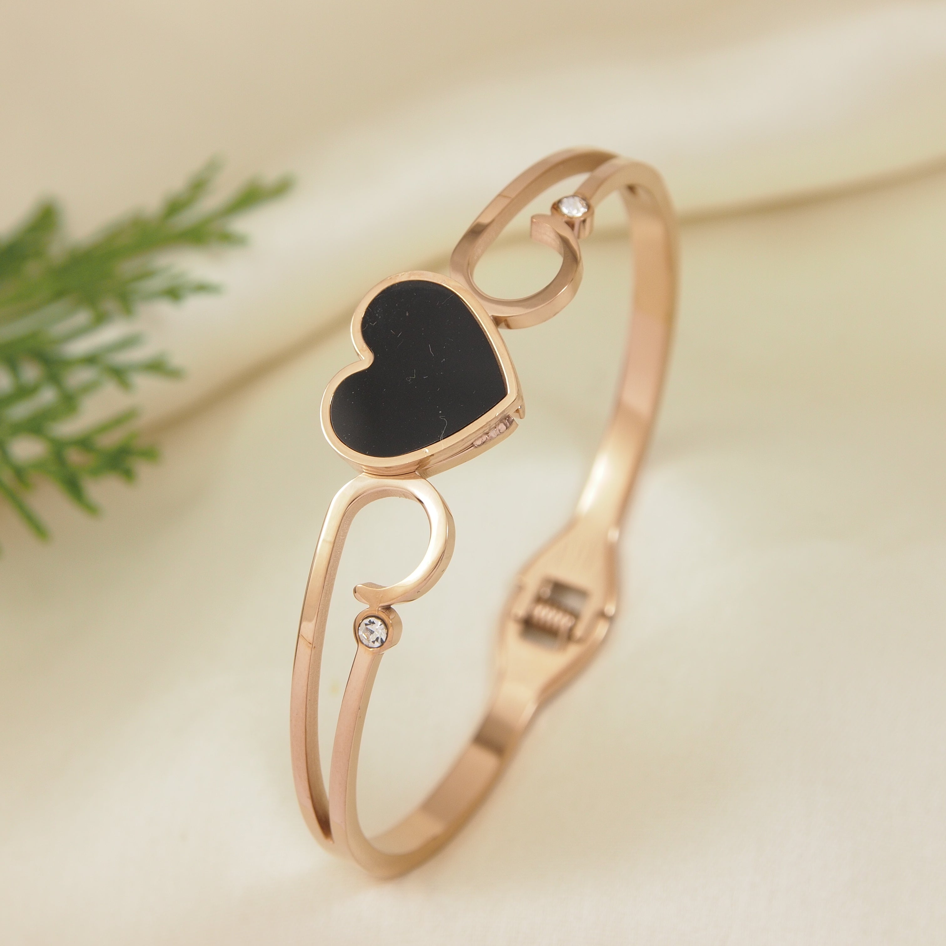 Rose Gold Black Heart Shape Bangle Bracelet