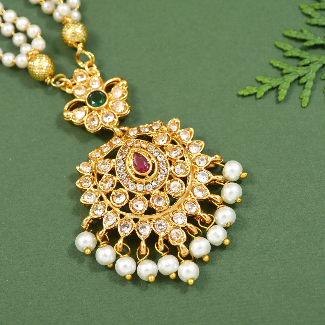 White Beaded Pearl Jewelry Set