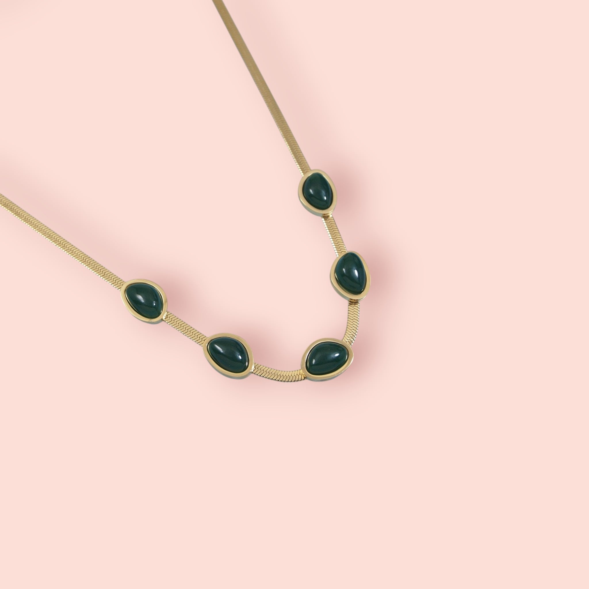 Green Emarald Colour Necklace