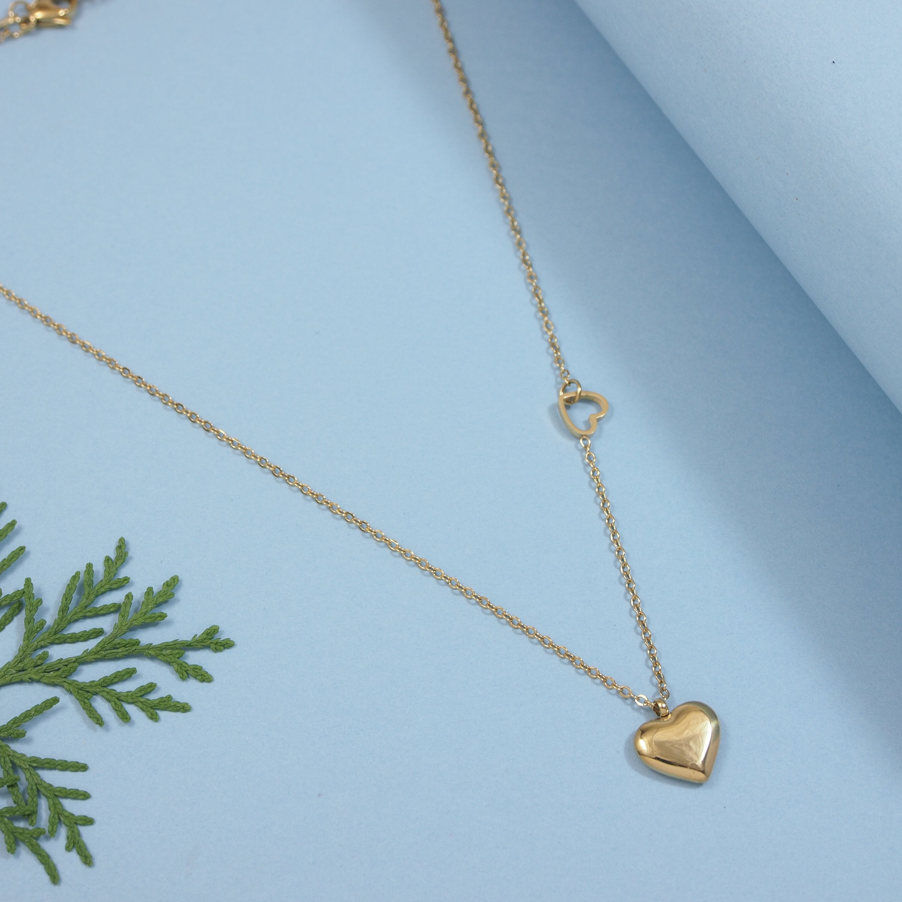 Golden Heart Pendant Necklace