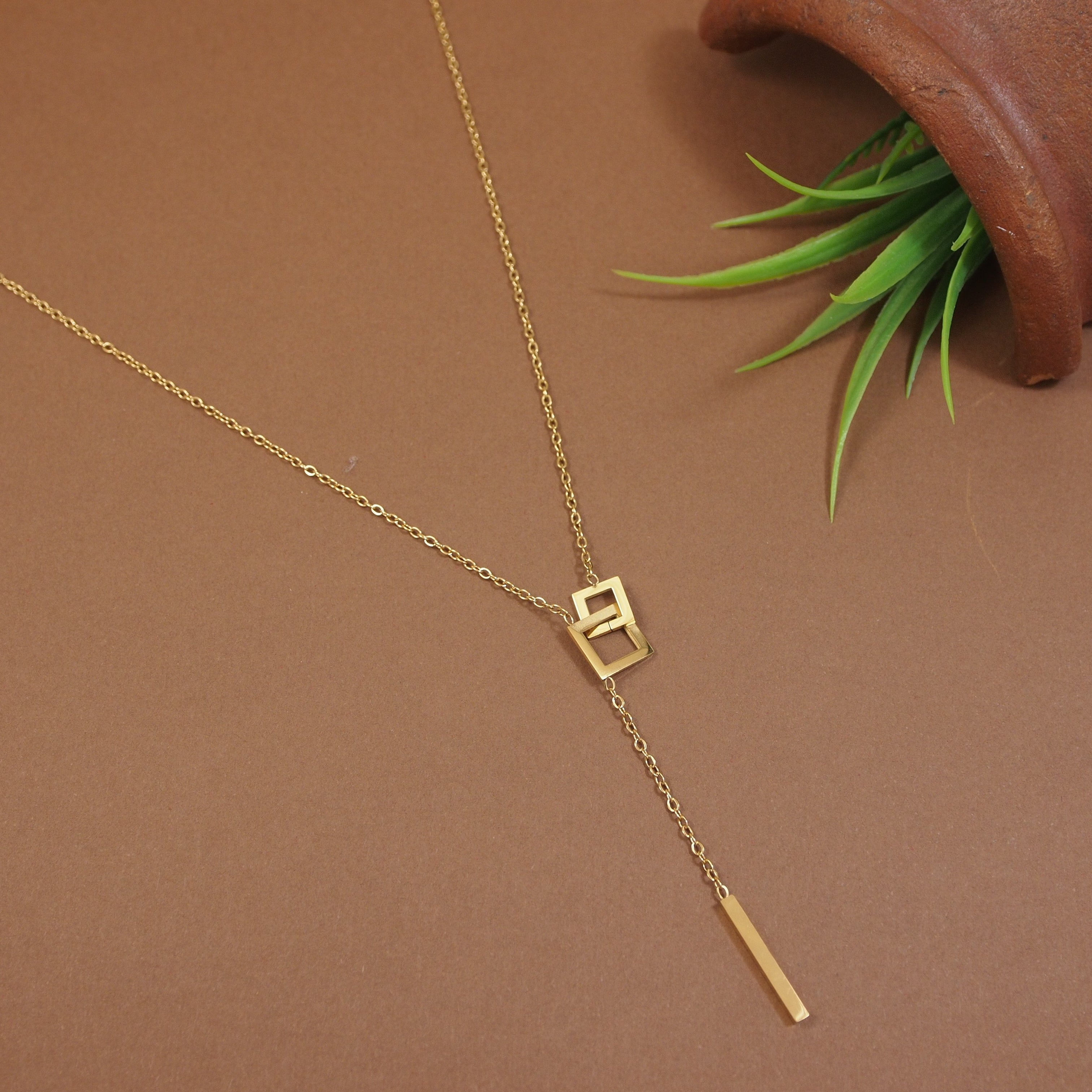 Square Interlocking Pendant Necklace